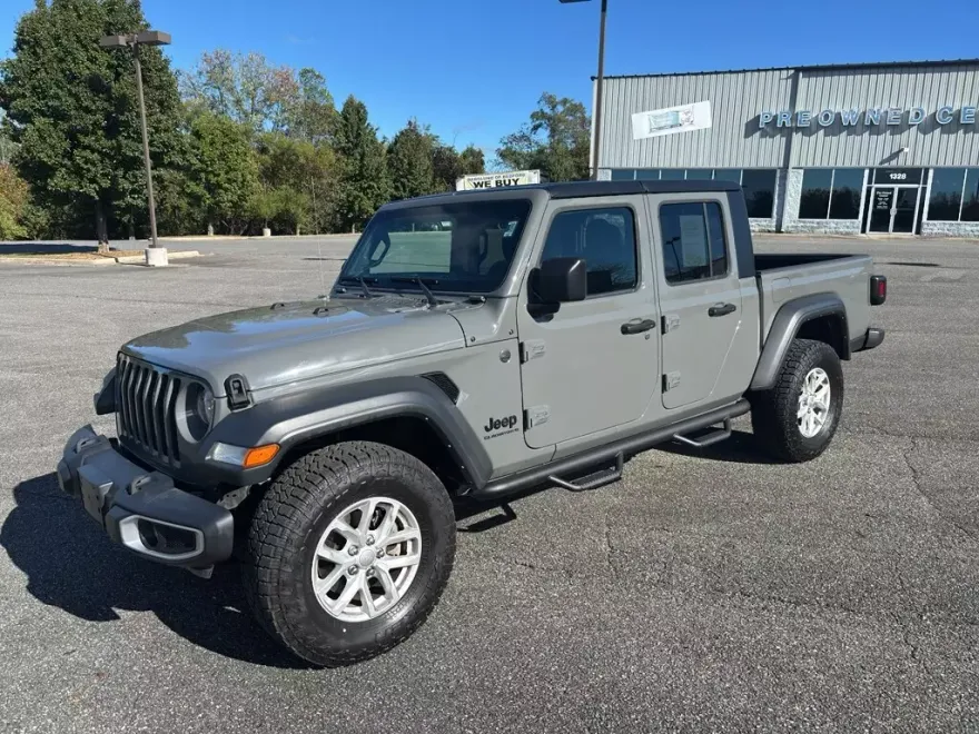 2023 Jeep Gladiator Sport S photo 1