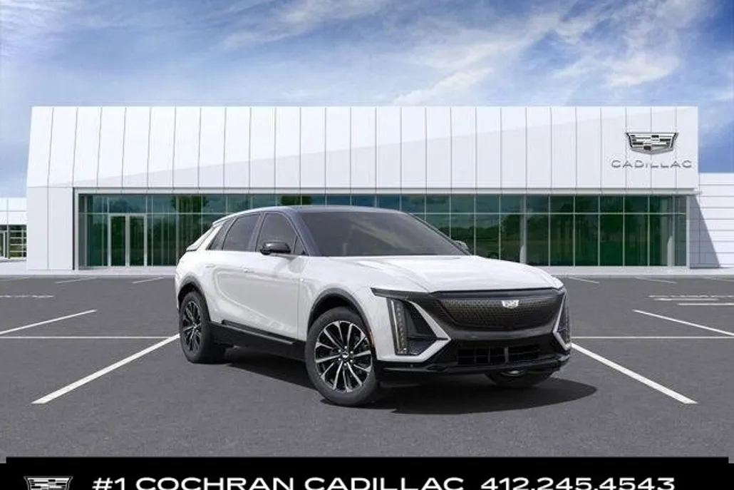 2025 Cadillac Lyriq Sport photo 1