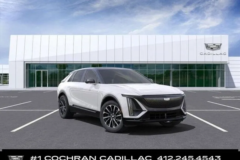 2025 Cadillac Lyriq Sport photo 1