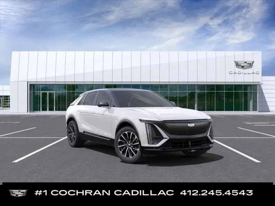 2025 Cadillac Lyriq Sport photo 1