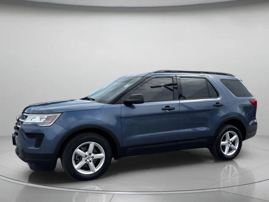 2018 Ford Explorer Sport photo 1
