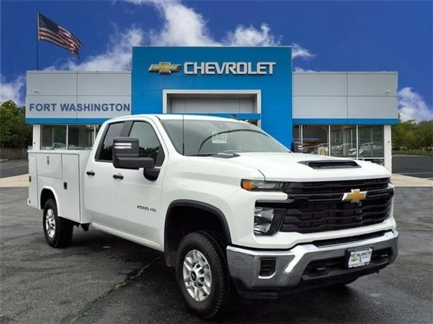 2025 Chevrolet Silverado 2500HD photo 1