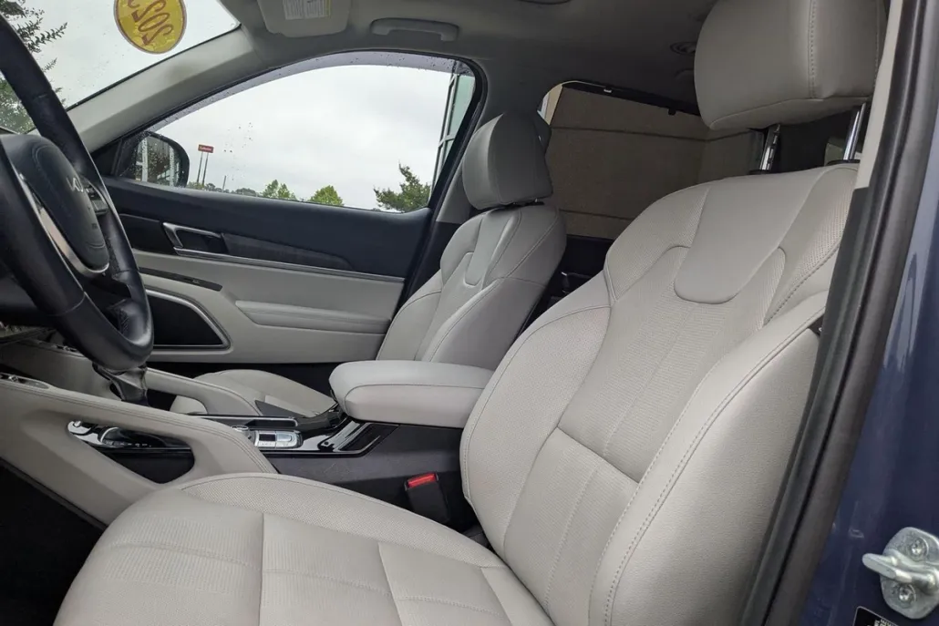 2023 Kia Telluride EX photo 1