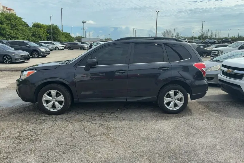 2016 Subaru Forester 2.5i Limited photo 1