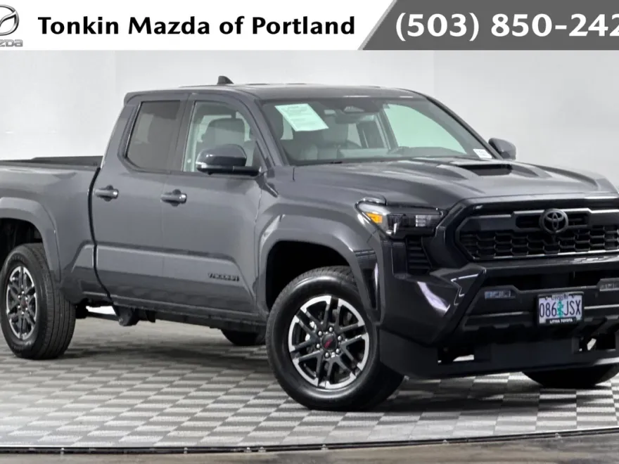 2024 Toyota Tacoma TRD Sport photo 1