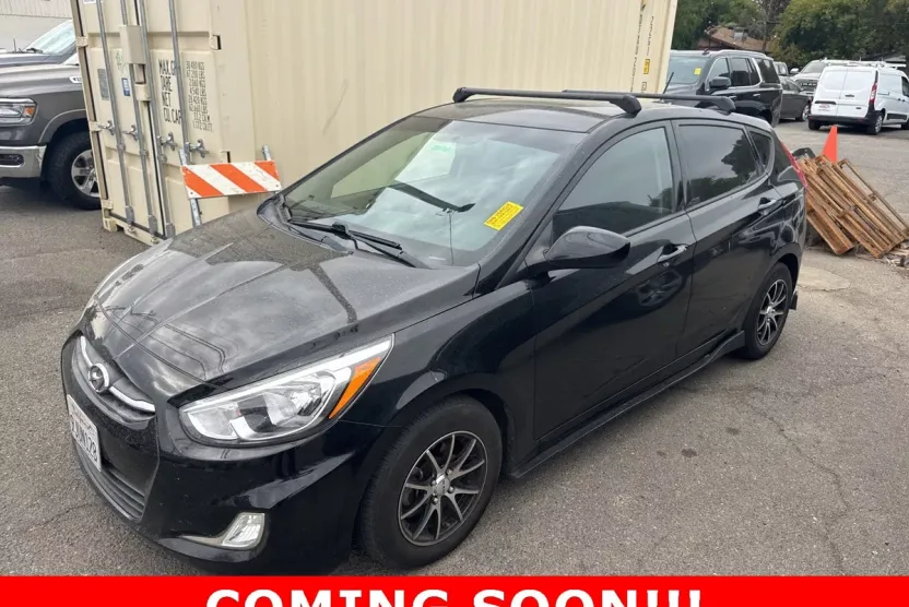 2017 Hyundai Accent SE photo 1