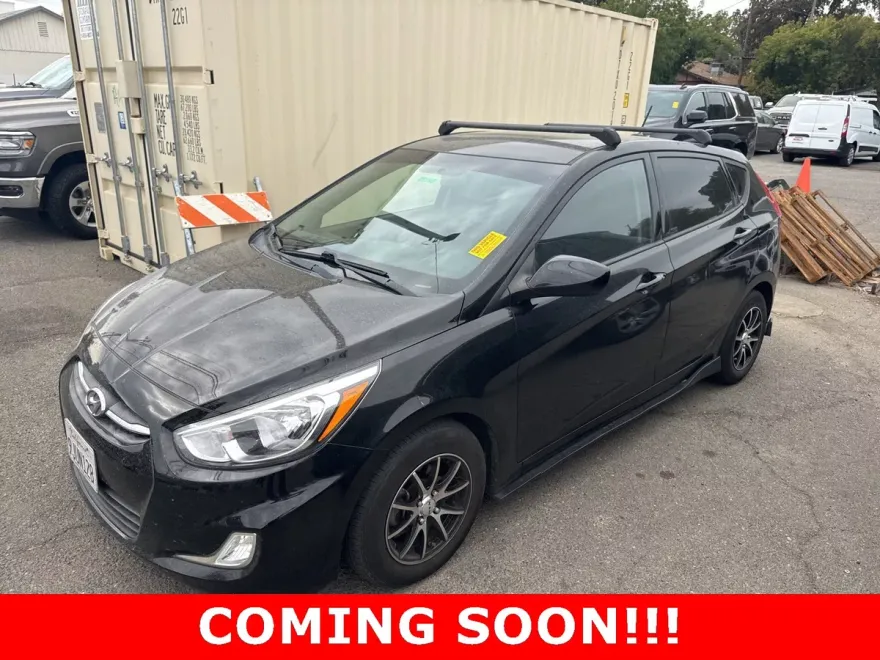 2017 Hyundai Accent SE photo 1