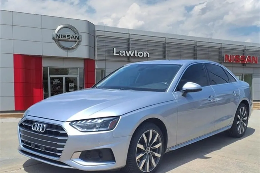 2022 Audi A4 40 Premium Plus Quattro photo 1