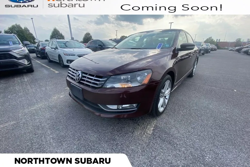 2013 Volkswagen Passat TDI SEL Premium photo 1