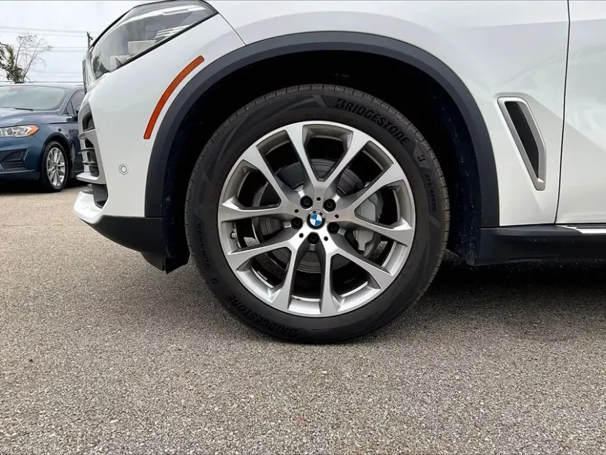 2023 Bmw X5 xDrive40i photo 1