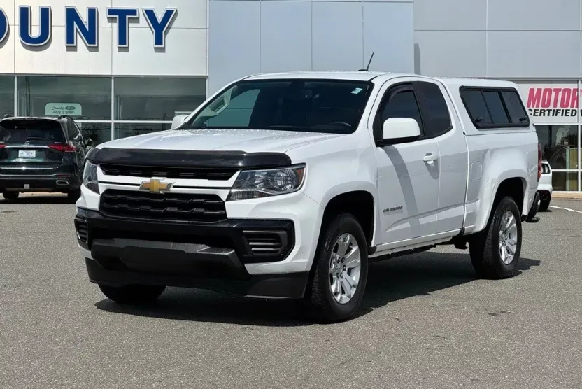 2022 Chevrolet Colorado LT photo 1