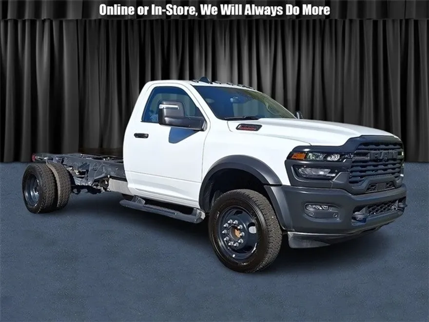 2025 Ram 5500 photo 1