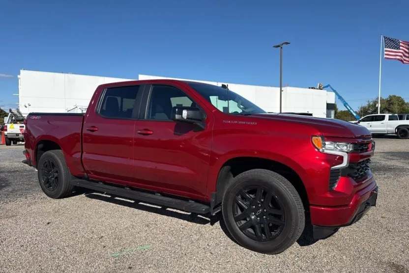 2025 Chevrolet Silverado 1500 RST photo 1