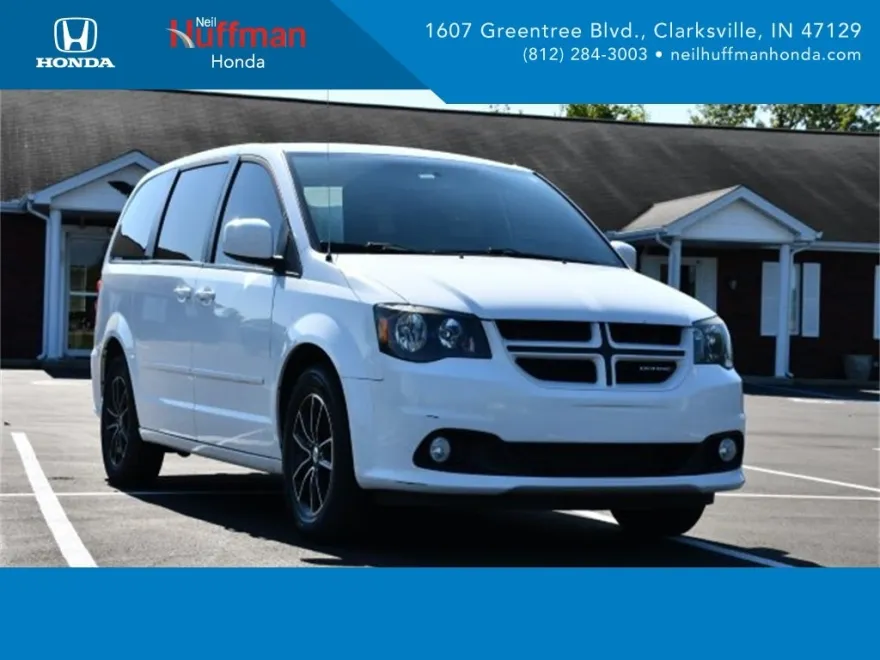 2017 Dodge Grand Caravan GT photo 1