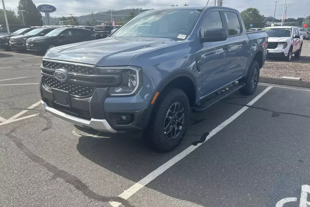 2025 Ford Ranger XLT photo 1