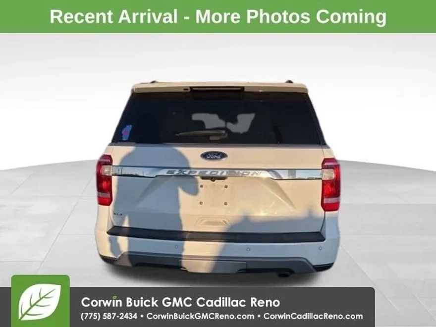 2021 Ford Expedition XLT photo 1
