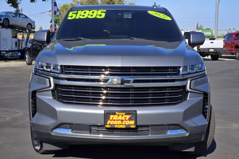 2021 Chevrolet Tahoe LT photo 1