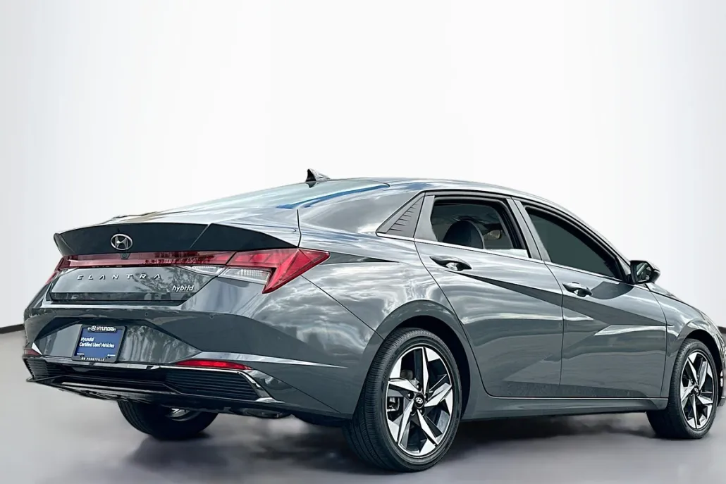 2023 Hyundai Elantra Hybrid Limited photo 1