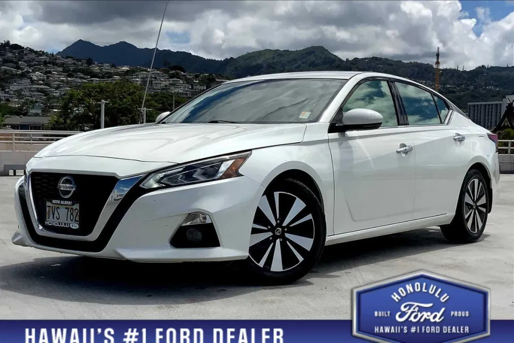 2019 Nissan Altima 2.5 SV photo 1