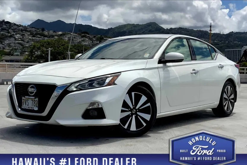 2019 Nissan Altima 2.5 SV photo 1