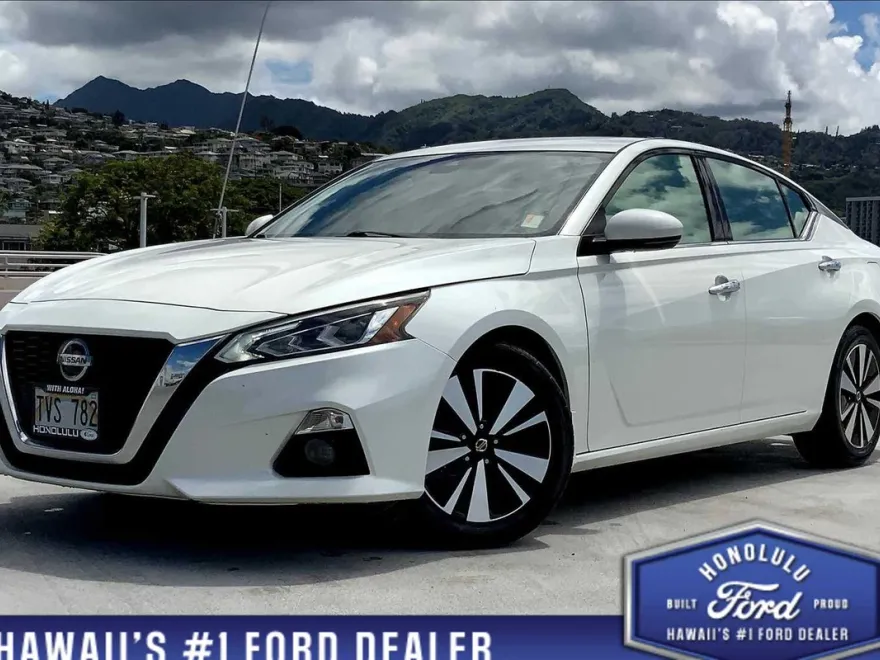 2019 Nissan Altima 2.5 SV photo 1
