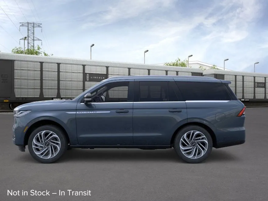 2025 Lincoln Navigator Reserve photo 1