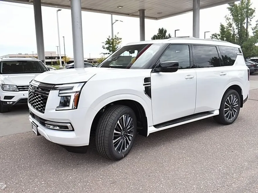 2026 Nissan Armada Platinum Reserve photo 1