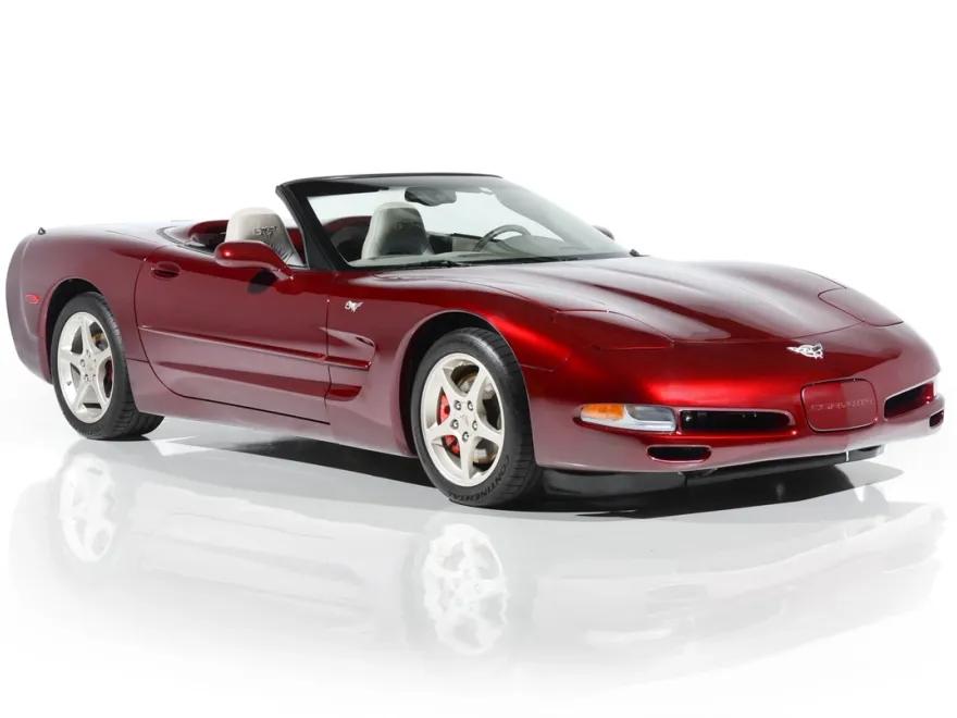 2003 Chevrolet Corvette photo 1