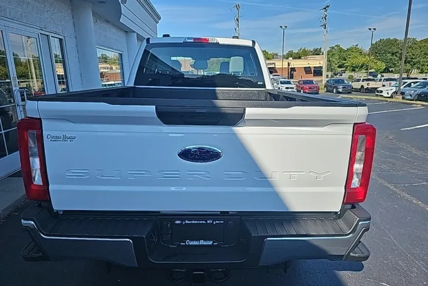 2026 Ford F-250 photo 1