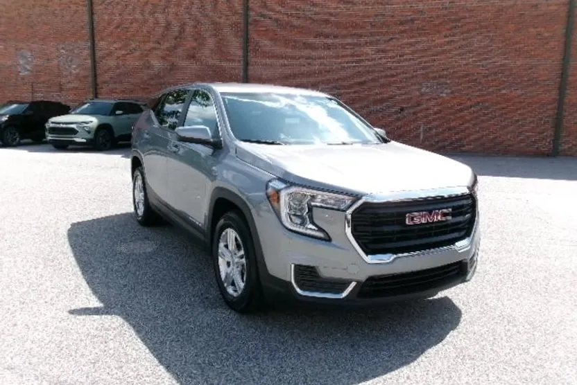 2024 Gmc Terrain SLE photo 1