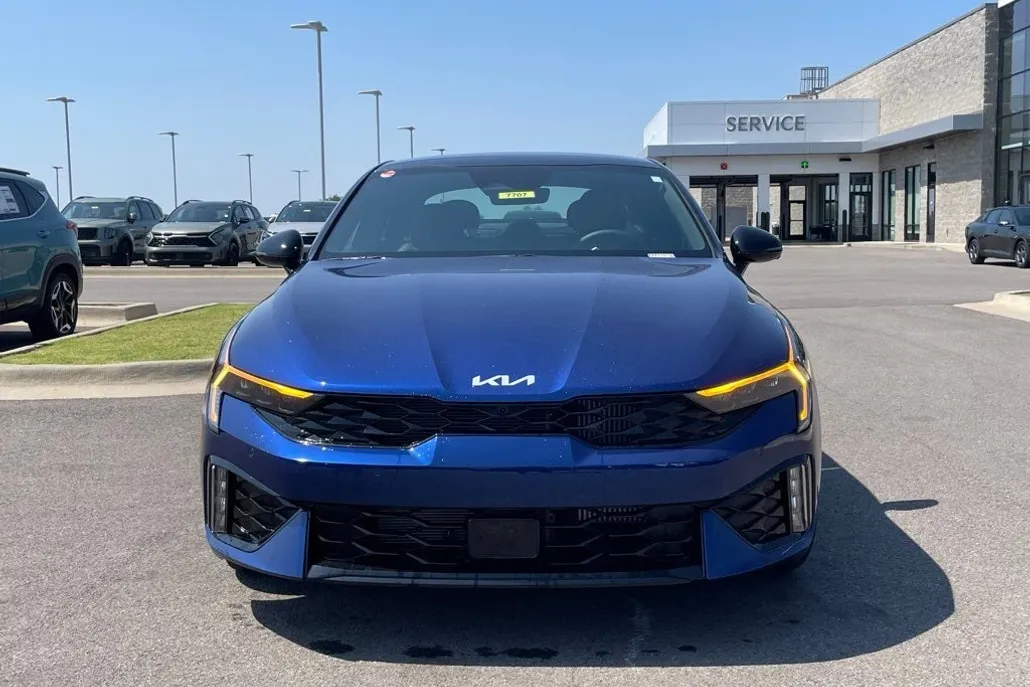 2026 Kia K5 GT photo 1