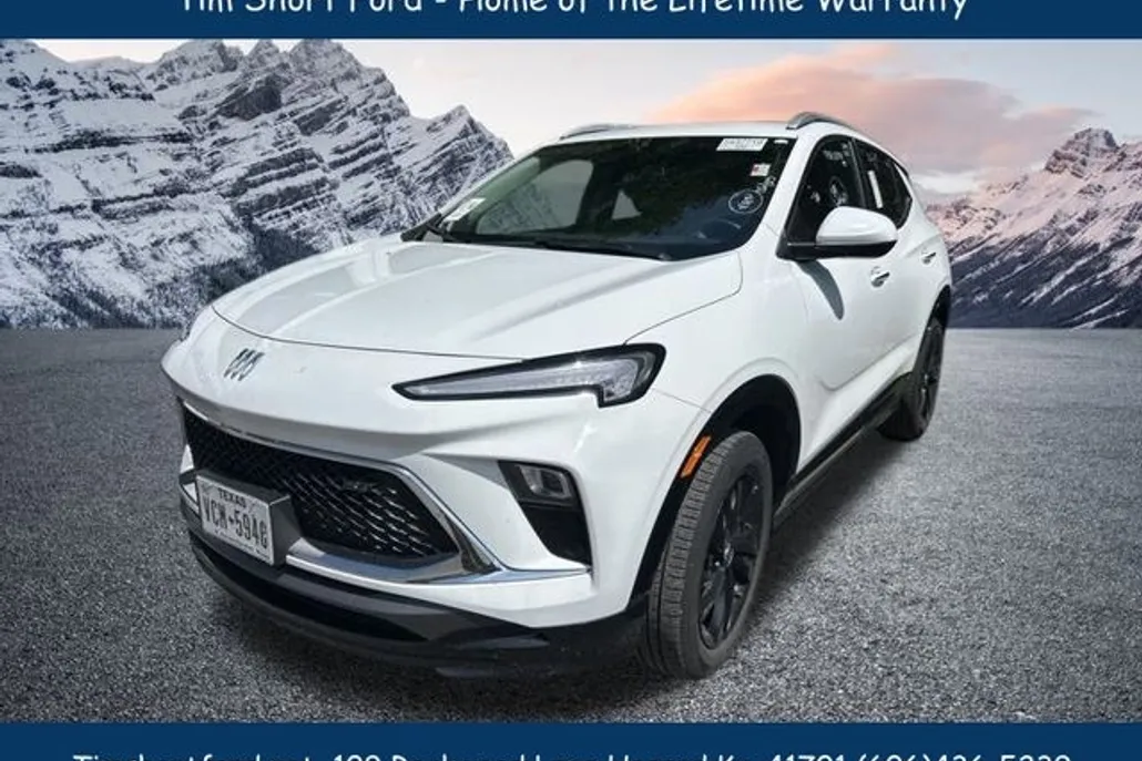 2024 Buick Encore GX Sport Touring photo 1