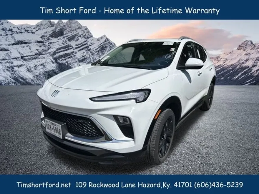 2024 Buick Encore GX Sport Touring photo 1