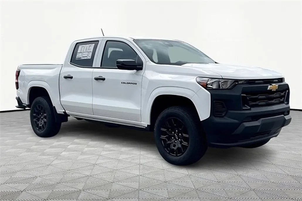 2026 Chevrolet Colorado Work Truck photo 1