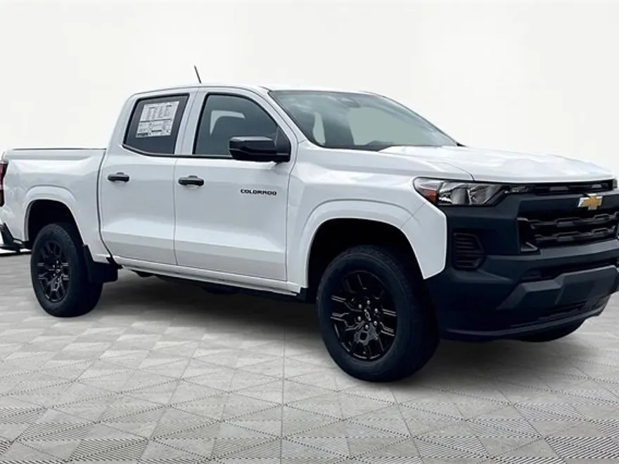 2026 Chevrolet Colorado Work Truck photo 1