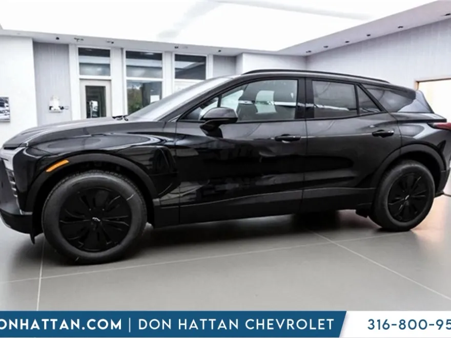 2026 Chevrolet Blazer EV photo 1