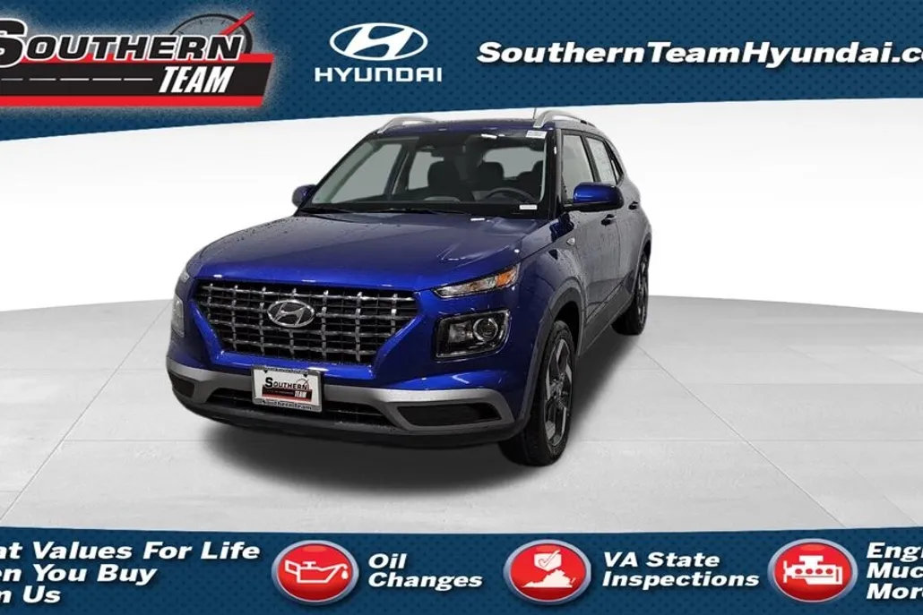 2025 Hyundai Venue SEL photo 1