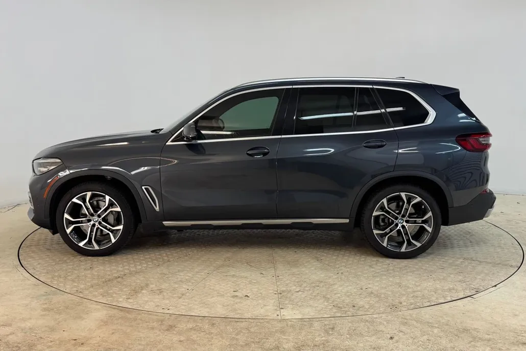 2022 Bmw X5 sDrive40i photo 1