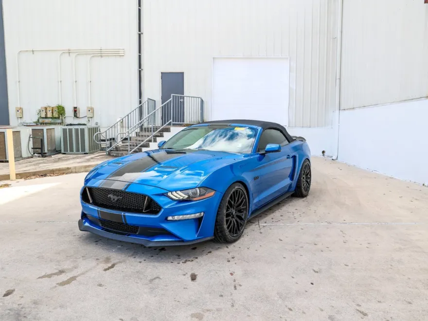 2020 Ford Mustang GT Premium photo 1
