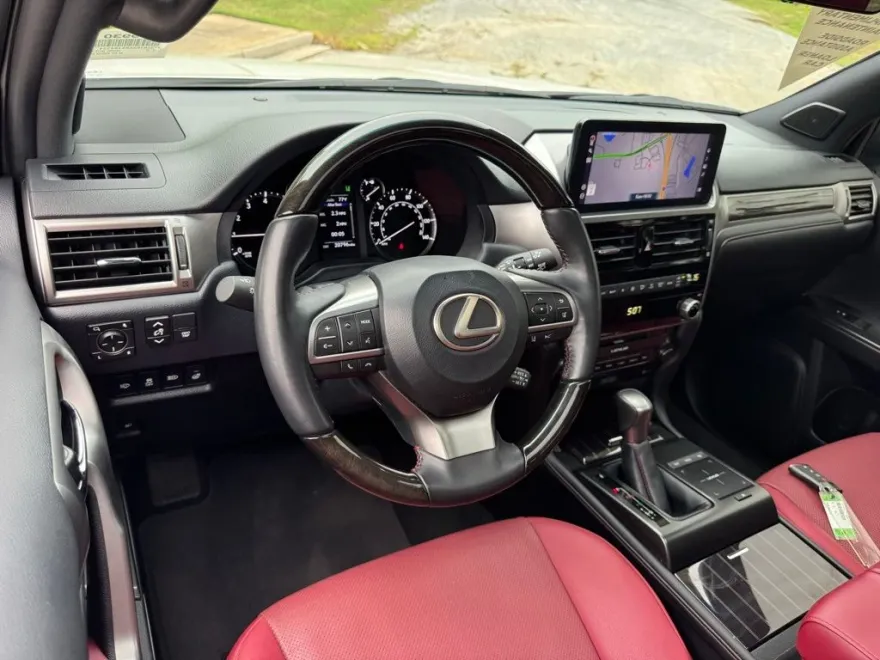 2023 Lexus GX 460 photo 1