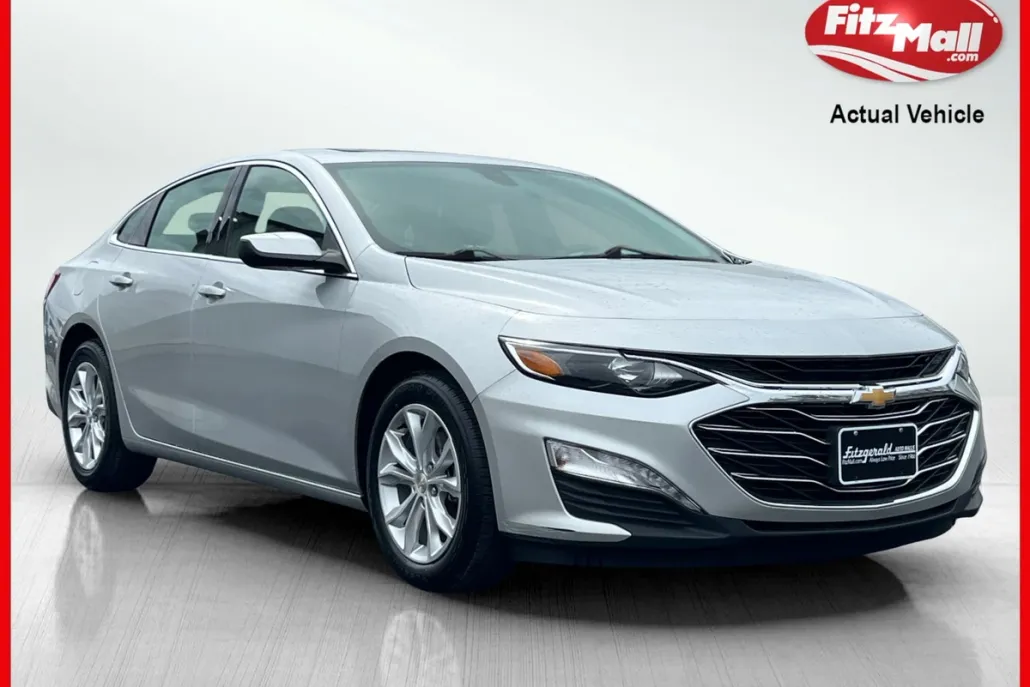 2022 Chevrolet Malibu 1LT photo 1
