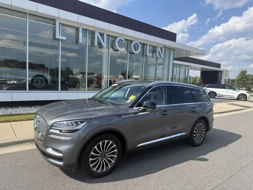 2022 Lincoln Aviator Reserve photo 1