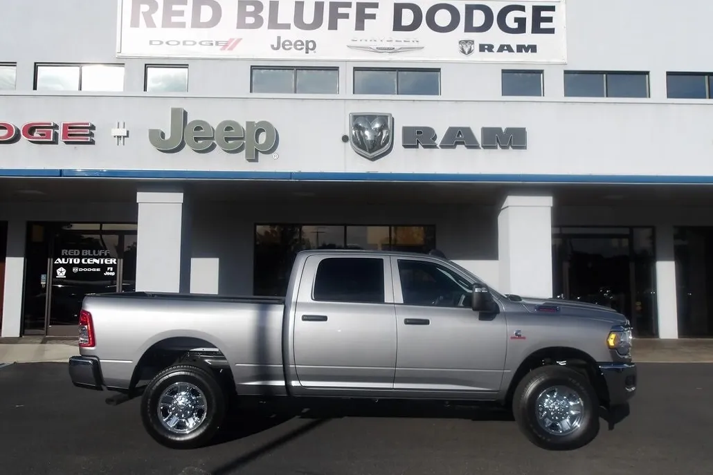 2024 Ram 2500 Tradesman photo 1