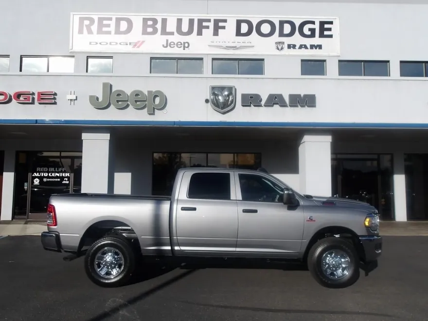 2024 Ram 2500 Tradesman photo 1