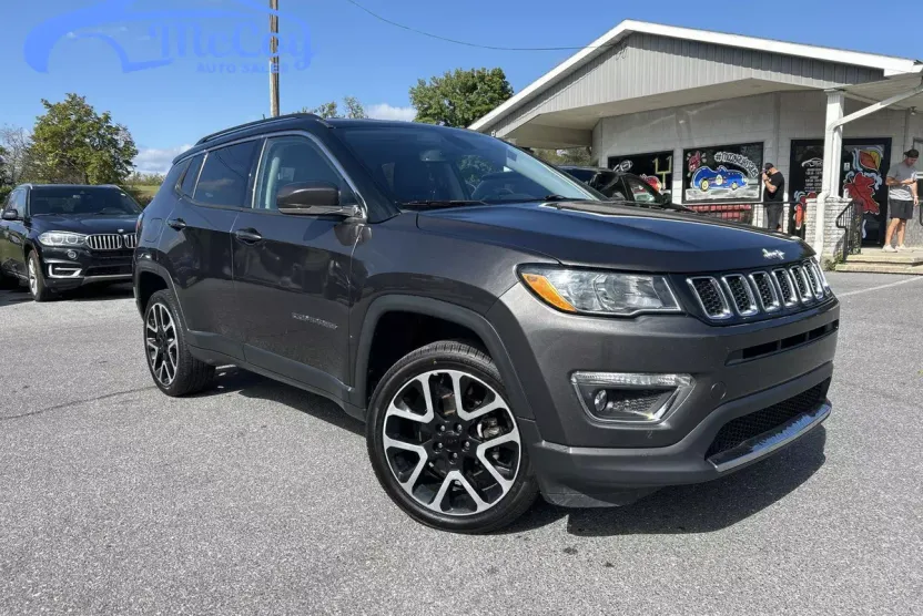 2018 Jeep Compass Limited photo 1