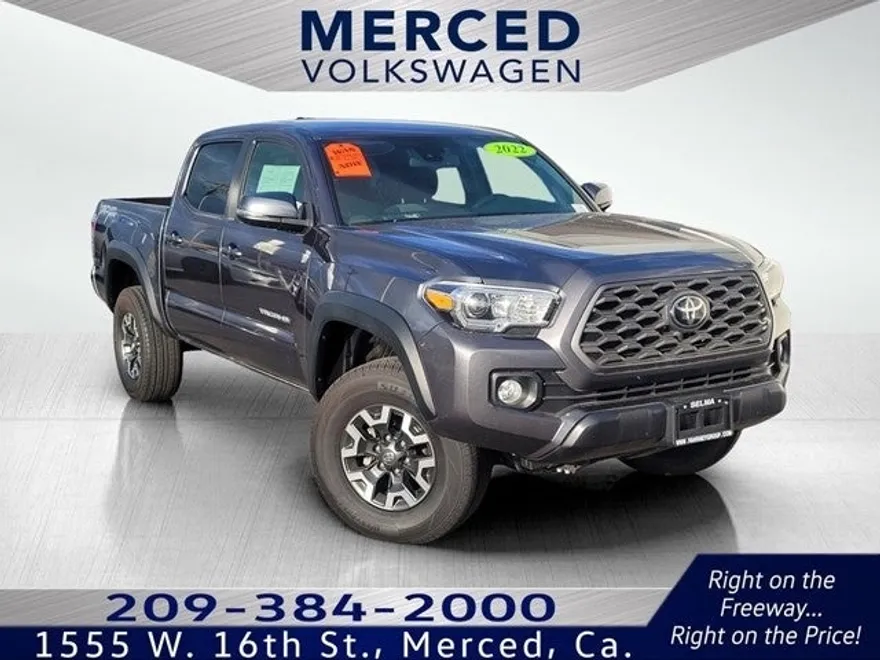 2022 Toyota Tacoma TRD Off-Road V6 photo 1