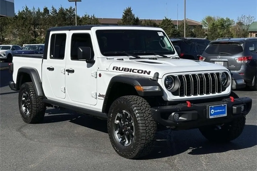 2024 Jeep Gladiator Rubicon photo 1