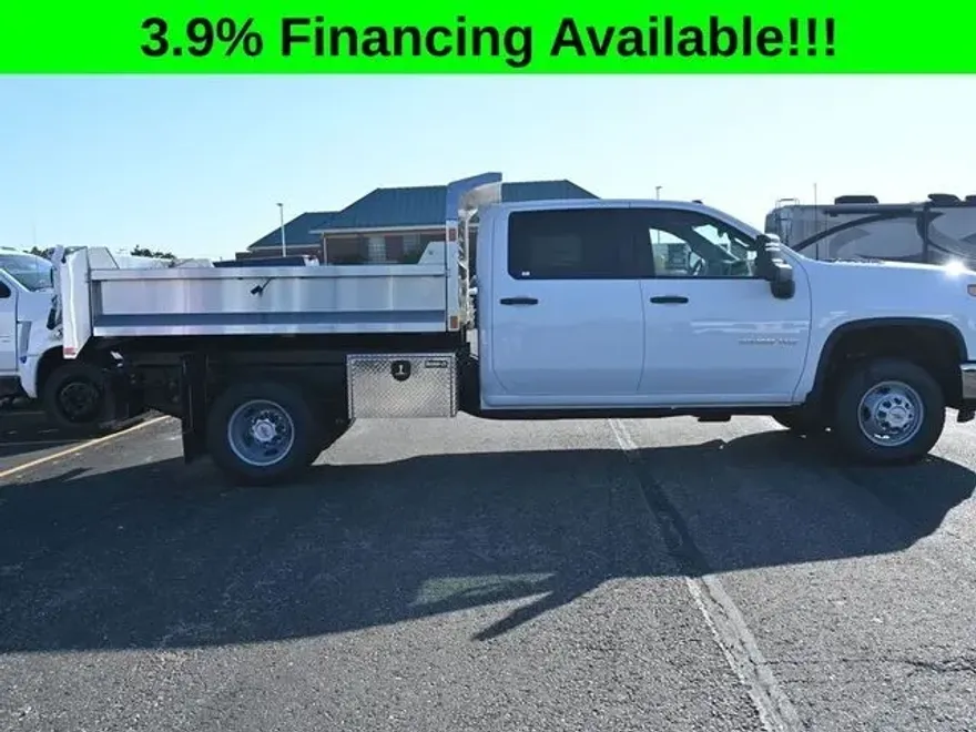 2025 Chevrolet Silverado 3500HD Work Truck photo 1