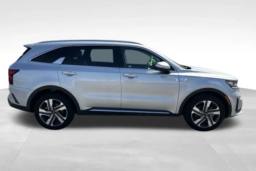 2023 Kia Sorento Hybrid EX photo 1
