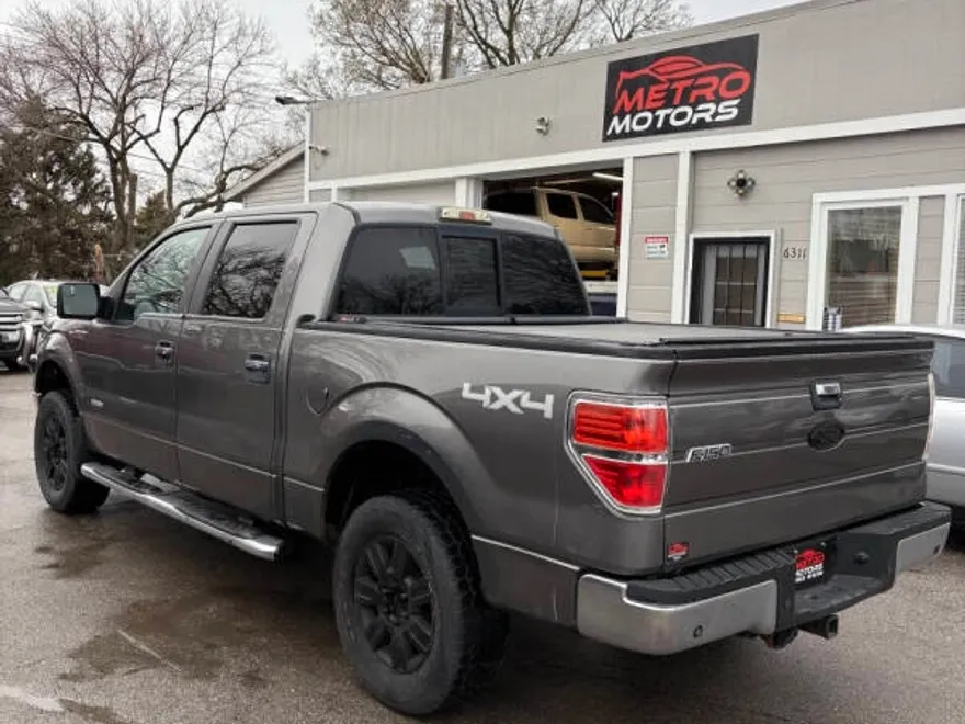 2012 Ford F-150 XLT photo 1